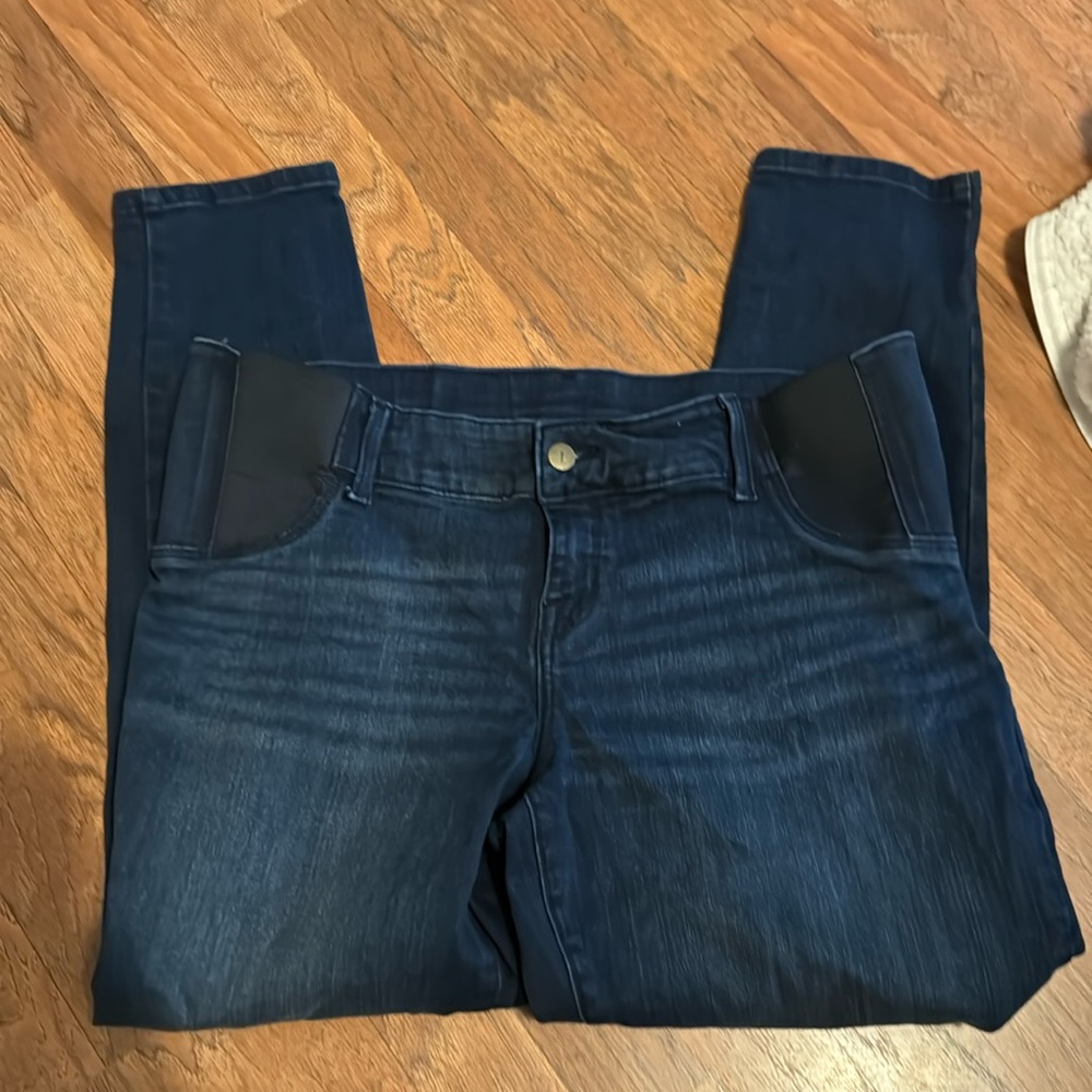Isabel maternity jeans!! Size 12
